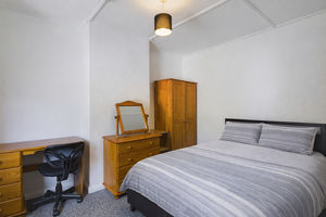 Photo 13- click for photo gallery